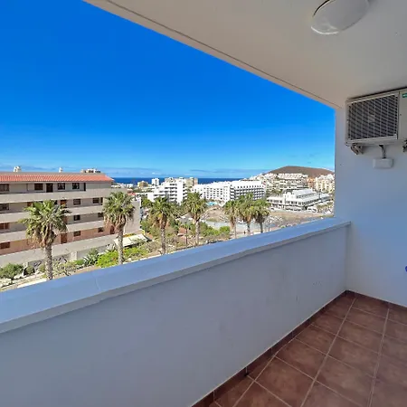 3 Bed With Sea Views In Cristianos K305 لوس كريستيانوس