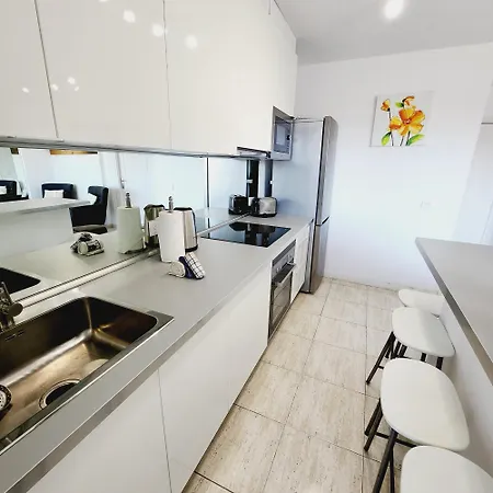 Διαμέρισμα 3 Bed With Sea Views In Cristianos K305 Los Cristianos (Tenerife)