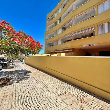 Διαμέρισμα 3 Bed With Sea Views In Cristianos K305